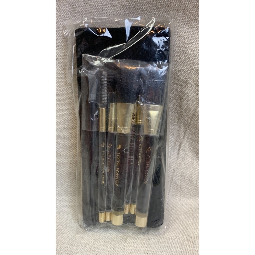 7 piece Make up Brush set with case